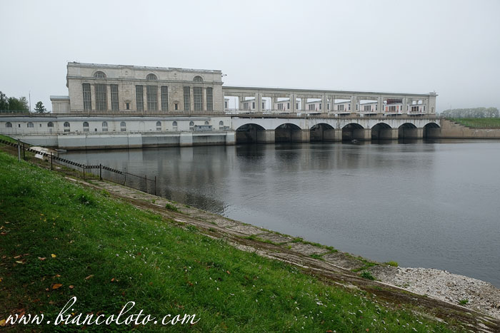 Угличская ГЭС