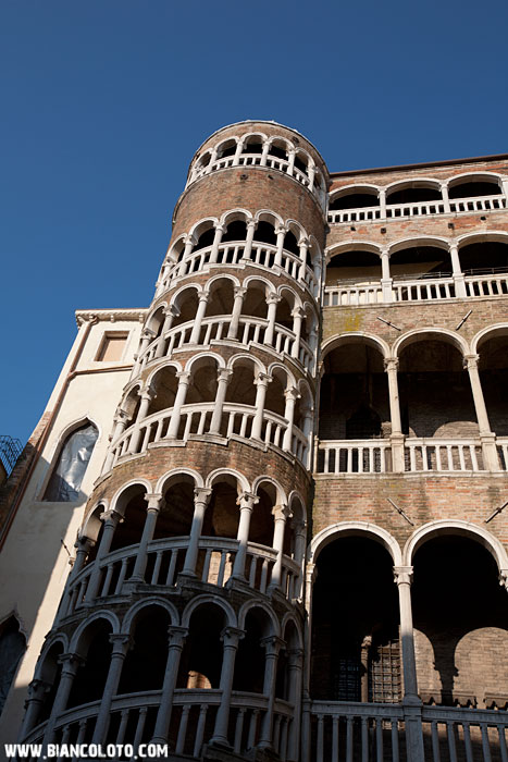 Лестница Контарини дель Боволо.