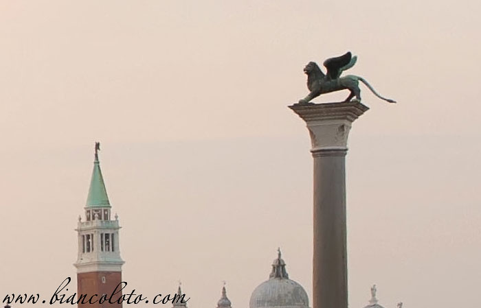 Знаменитая статуя льва в Венеции оказалась времен китайской династии Тан