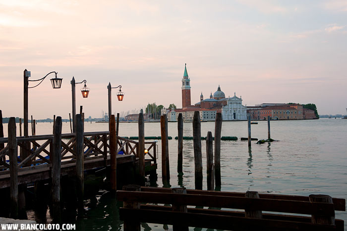 Вид на Сан-Джорджо Маджоре с Сан-Марко. 