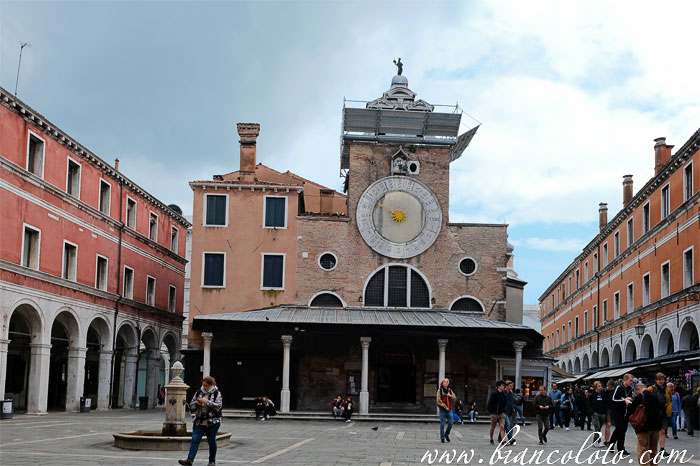 Церковь Сан-Джакомо-ди-Риальто