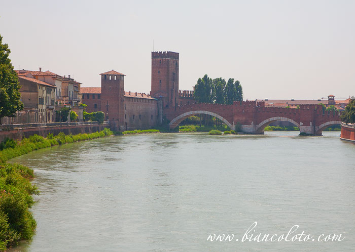  Замок и мост Скалигеров