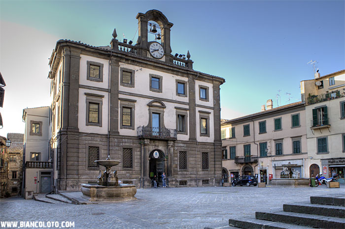 Палаццо Комунале.  Ветралла