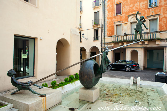 Фонтан детей. Виченца