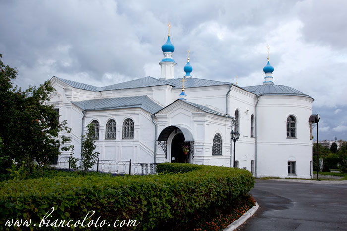 Успенский (Княгинин) монастырь. Владимир