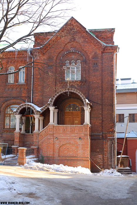 Зачатьевский монастырь